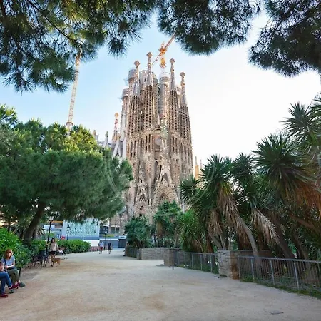 Cerca De La Sagrada Familia 2 Апартаменты Барселона